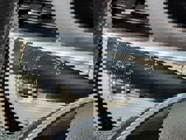 Used 2015 Cadillac XTS Luxury image 32