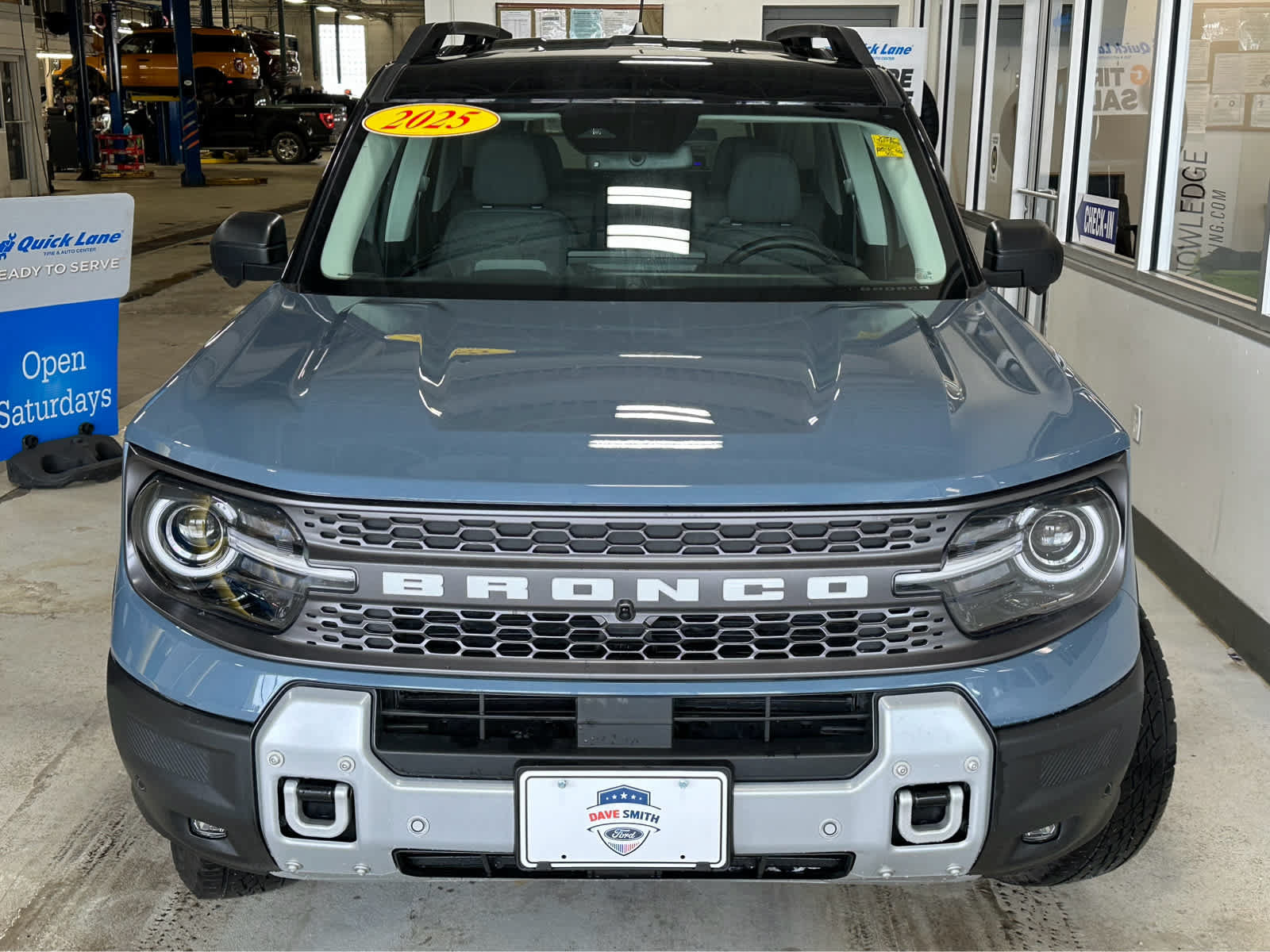 Used 2025 Ford Bronco Sport Badlands AWD/4WD image 6