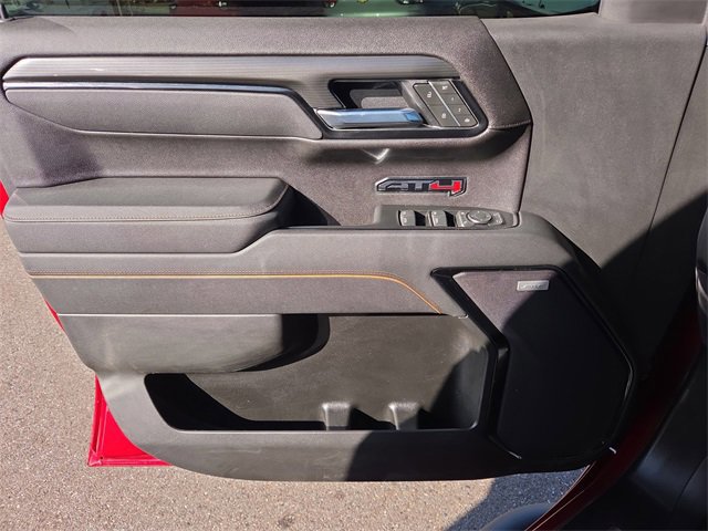 Used 2025 GMC Sierra 1500 AT4 w/ AT4 Premium Package image 17