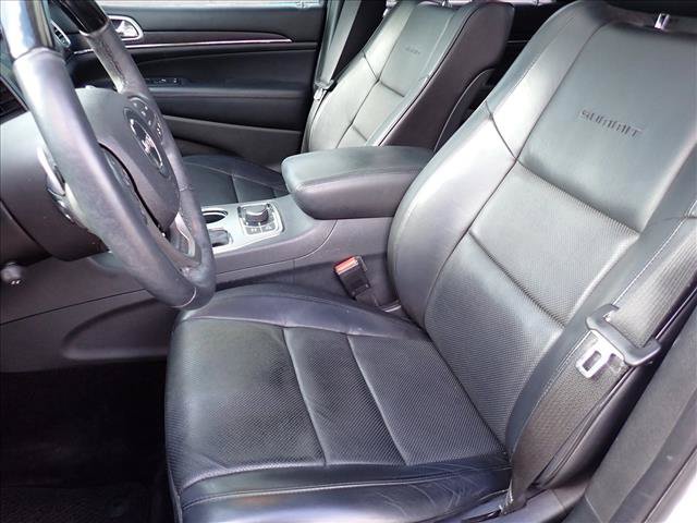 Used 2017 Jeep Grand Cherokee Summit AWD/4WD image 10