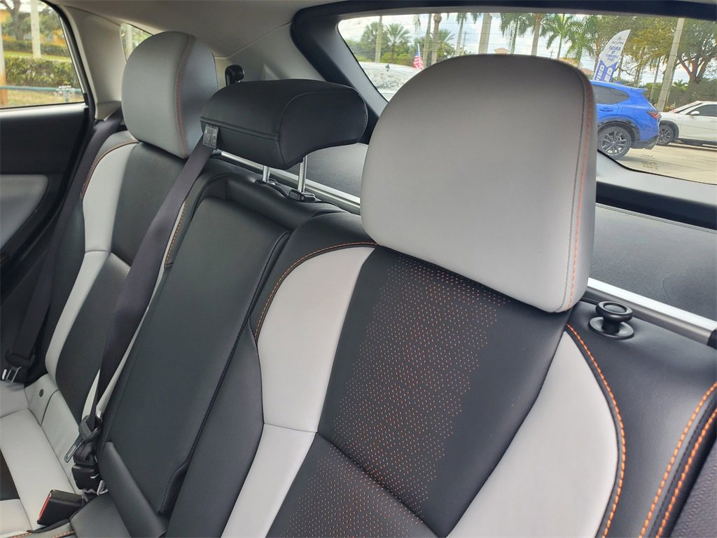 Used 2023 Subaru Crosstrek 2.5i Limited w/ Moonroof Package image 12