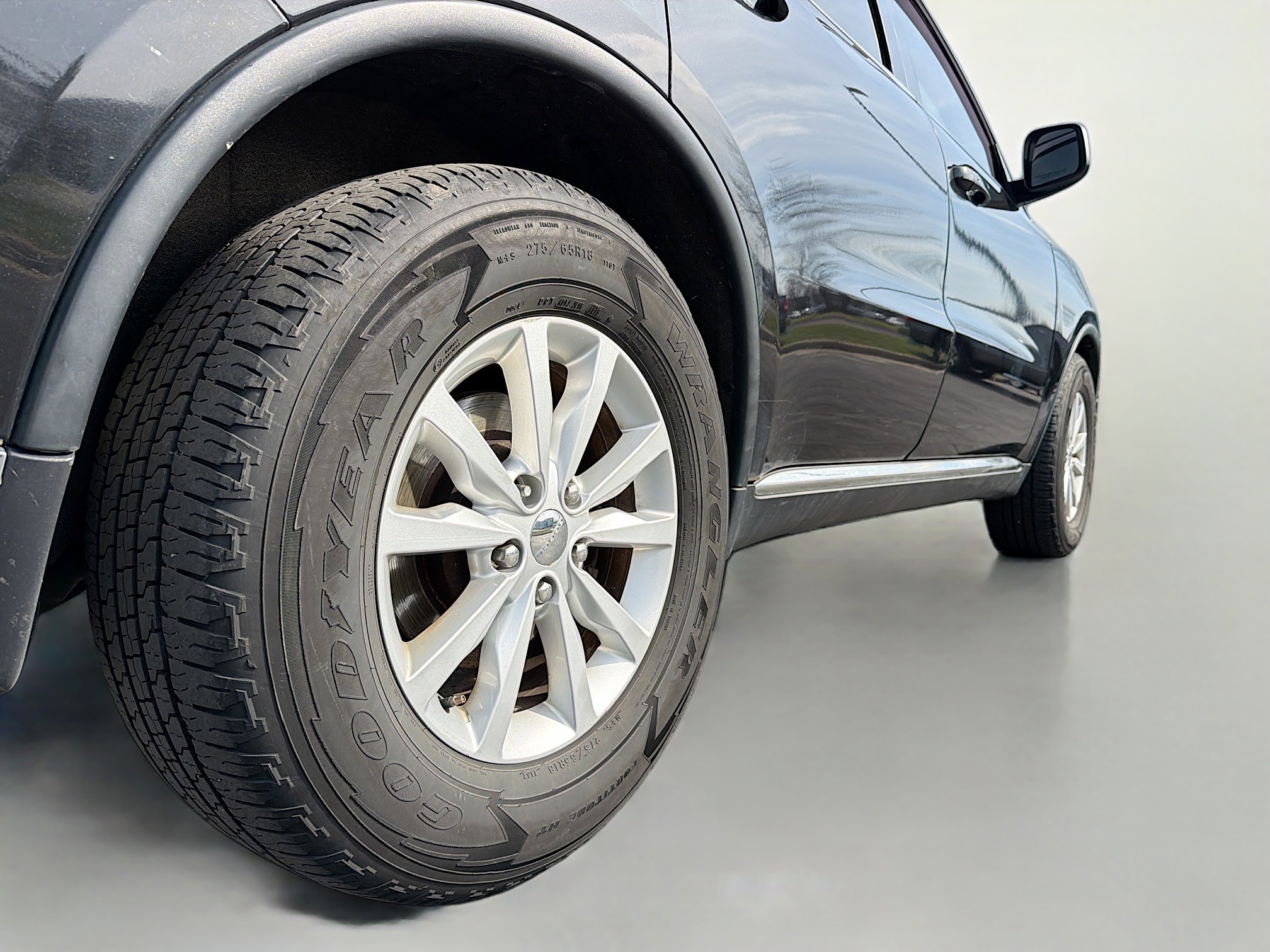 Used 2015 Dodge Durango SXT w/ Quick Order Package 23B AWD/4WD image 14