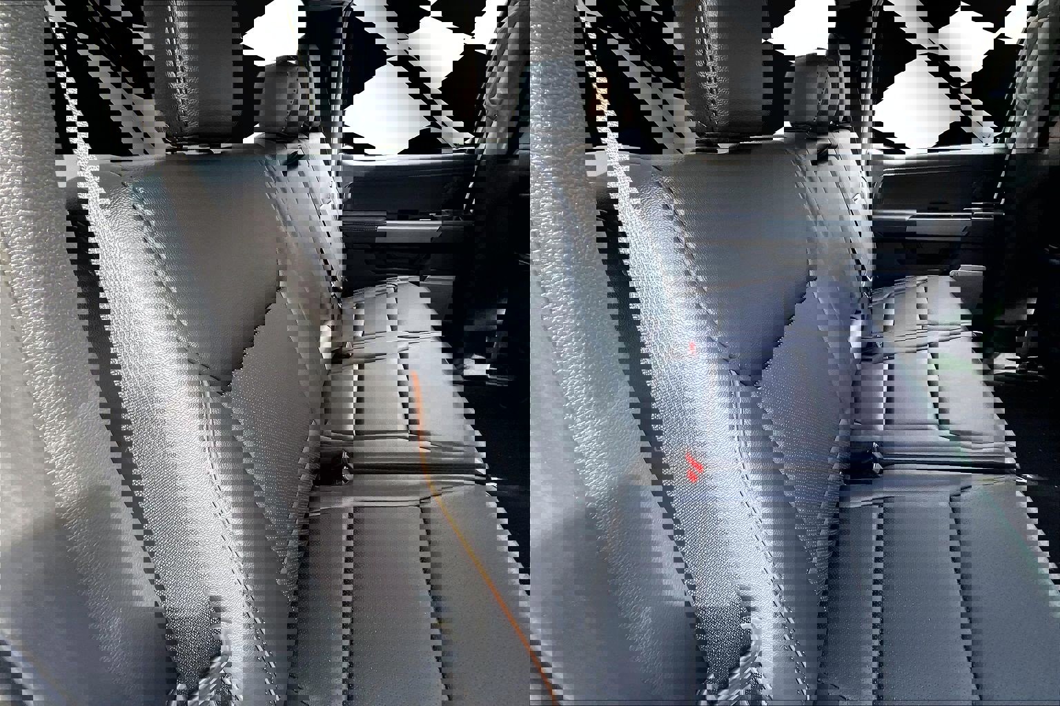 New 2026 Ford F350 Lariat w/ Black Appearance Package image 25