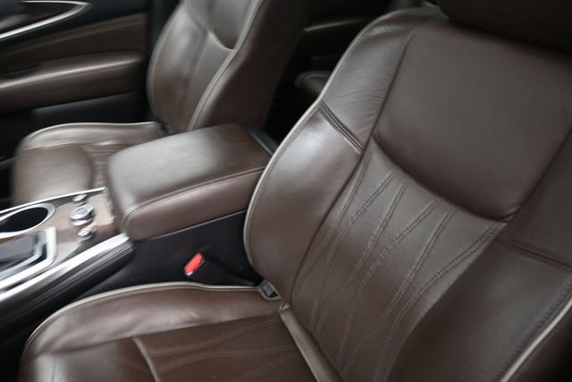 Used 2017 INFINITI QX60 FWD w/ Deluxe Technology Package image 18