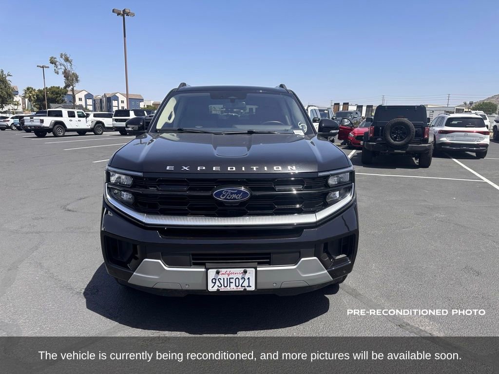 Used 2025 Ford Expedition Max Platinum AWD/4WD image 9