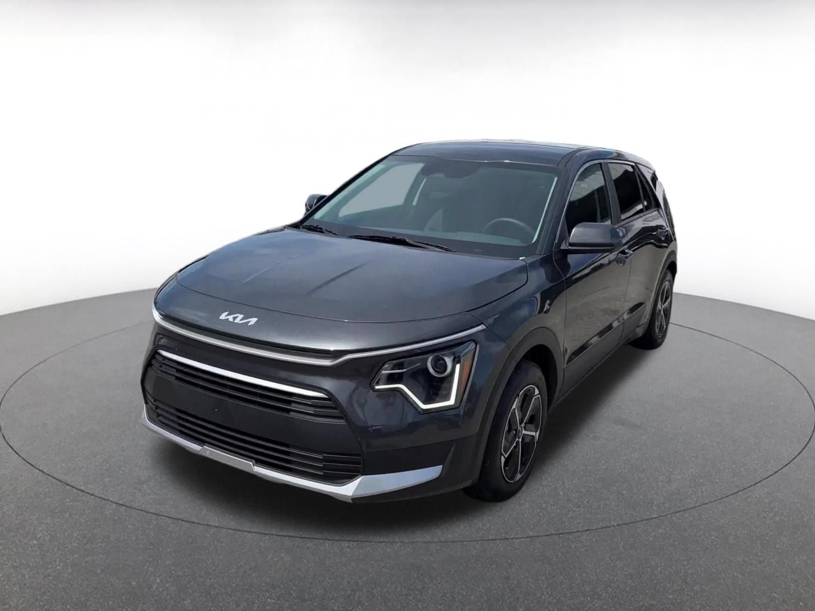 Used 2026 Kia Niro LX FWD image 4