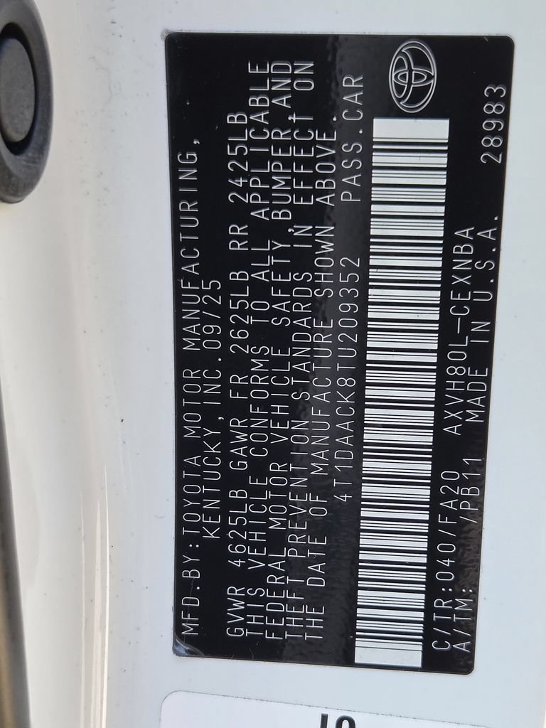 Used 2026 Toyota Camry LE FWD image 31