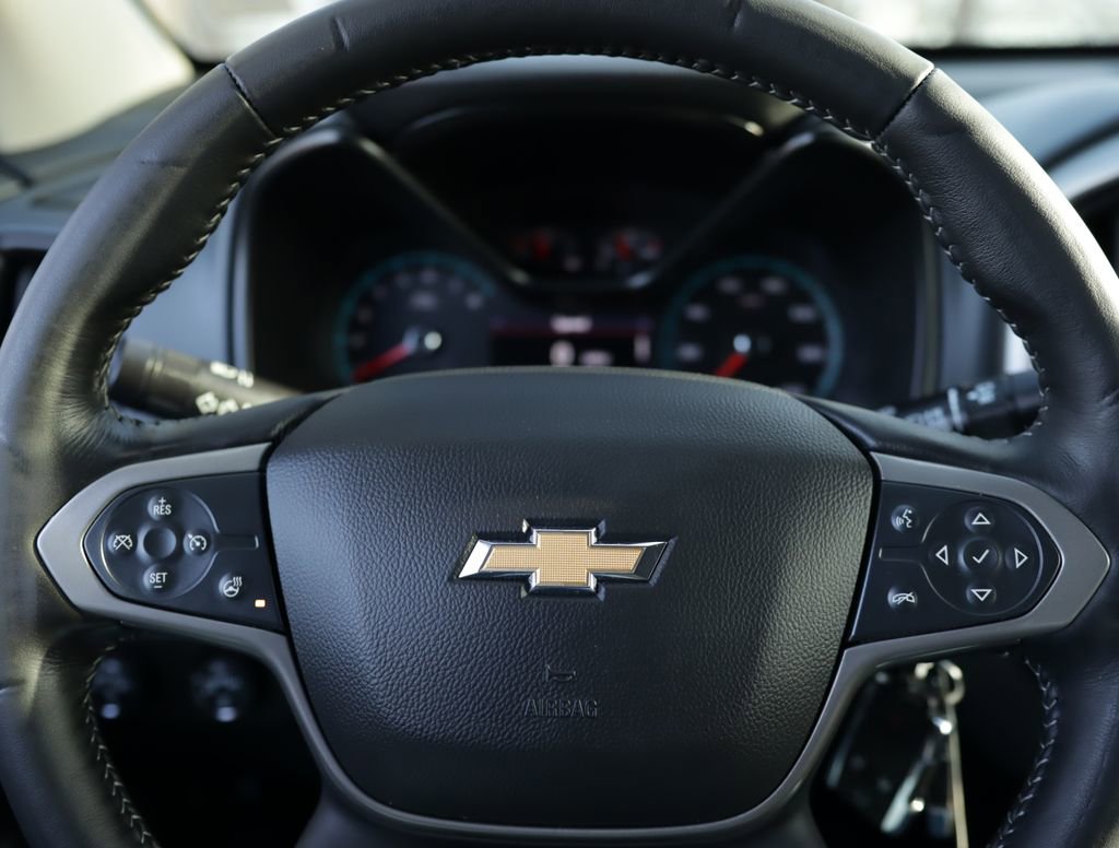 Used 2022 Chevrolet Colorado Z71 image 11