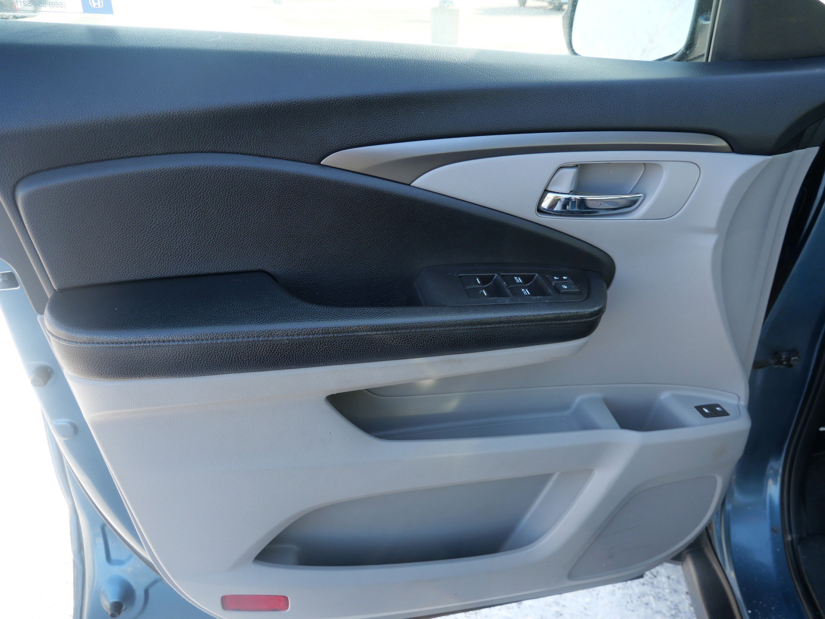 Used 2017 Honda Pilot EX-L image 24