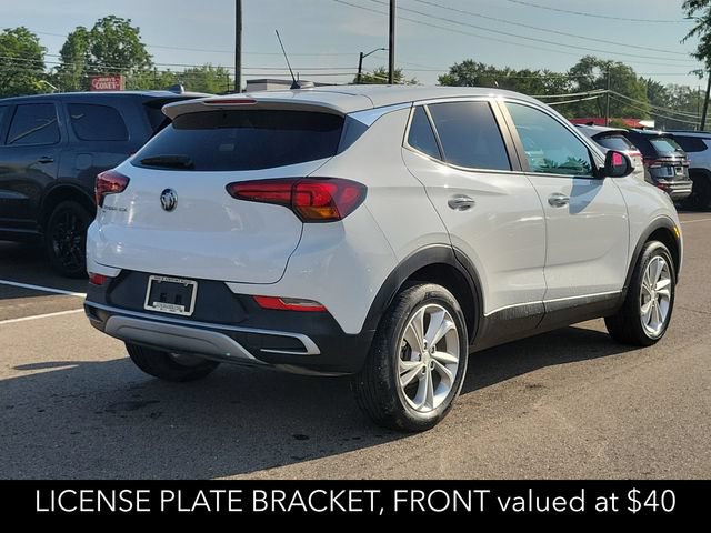 Used 2023 Buick Encore GX Preferred w/ Cold Weather Comfort Package AWD/4WD image 4