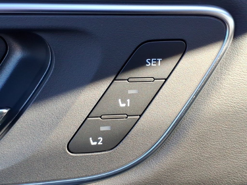 New 2026 Nissan Rogue Platinum AWD/4WD image 12