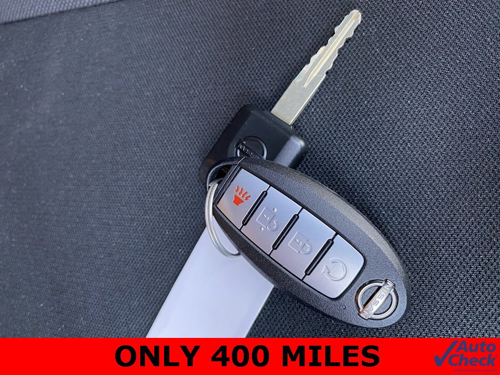 Used 2025 Nissan Frontier PRO-4X w/ Black Accent Package image 32