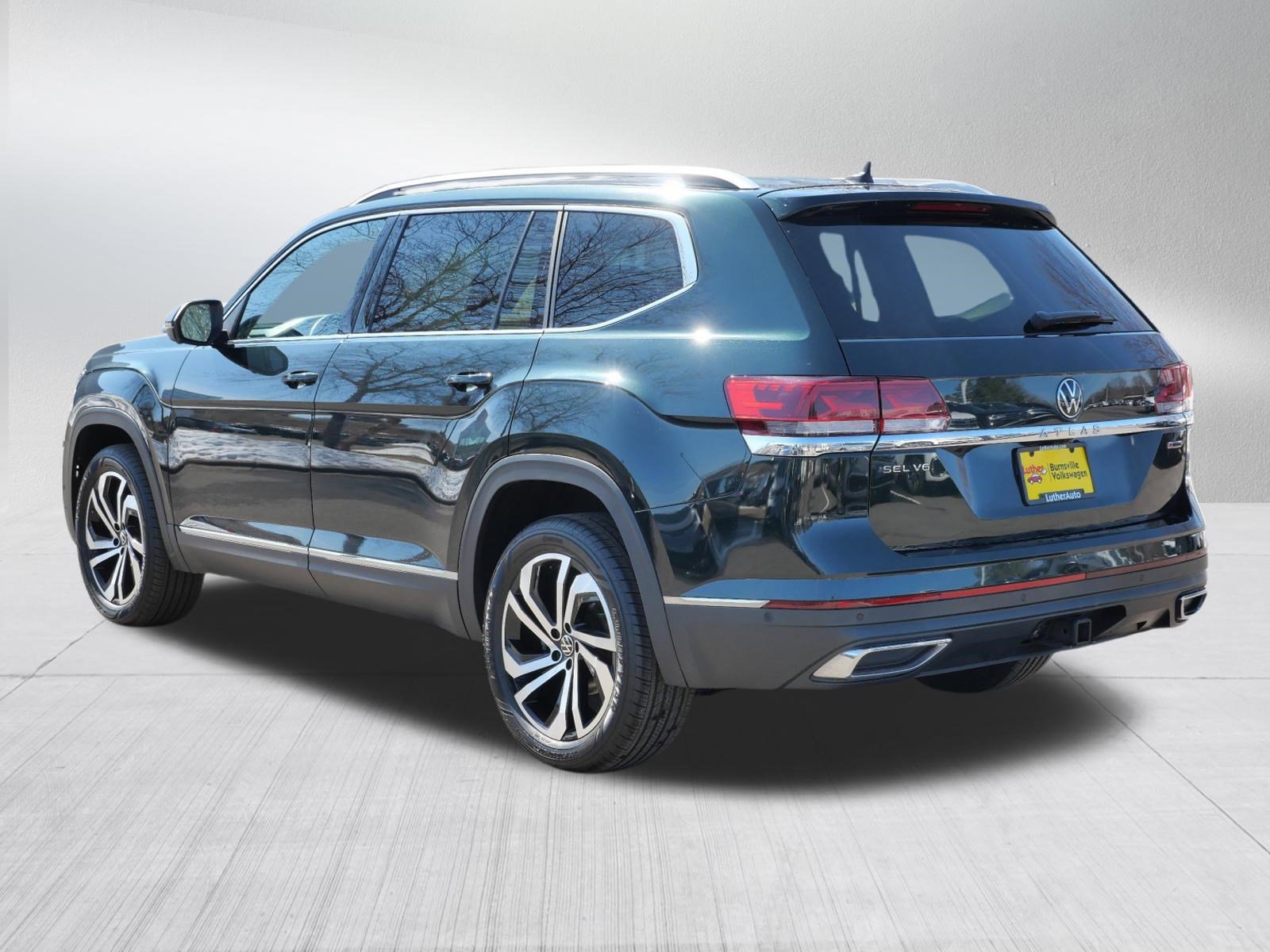 Used 2021 Volkswagen Atlas SEL Premium image 5