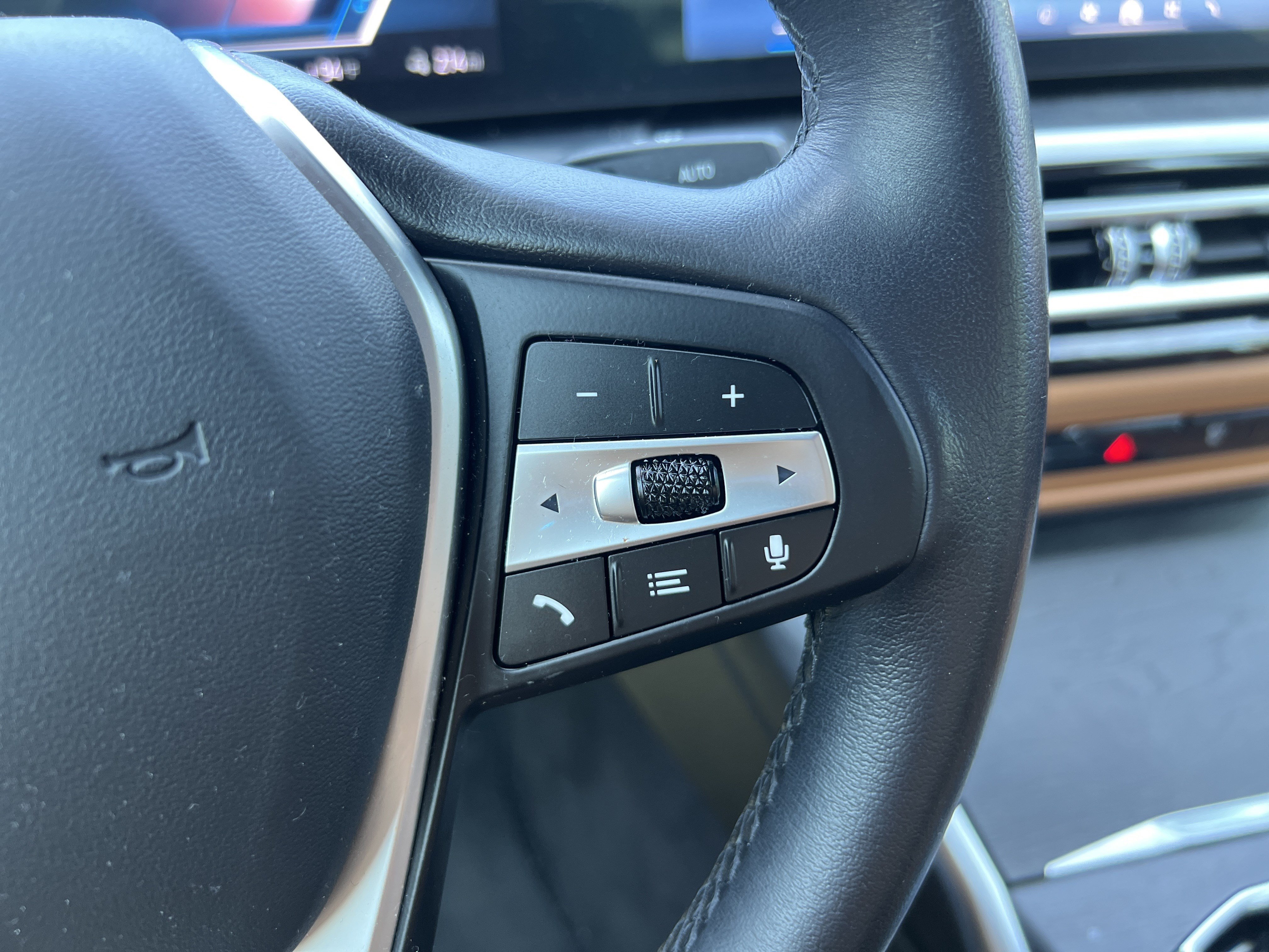 Certified 2024 BMW i4 eDrive35 w/ Convenience Package RWD image 20
