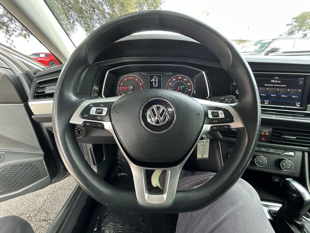 Used 2019 Volkswagen Jetta S w/ Driver Assistance Package image 15