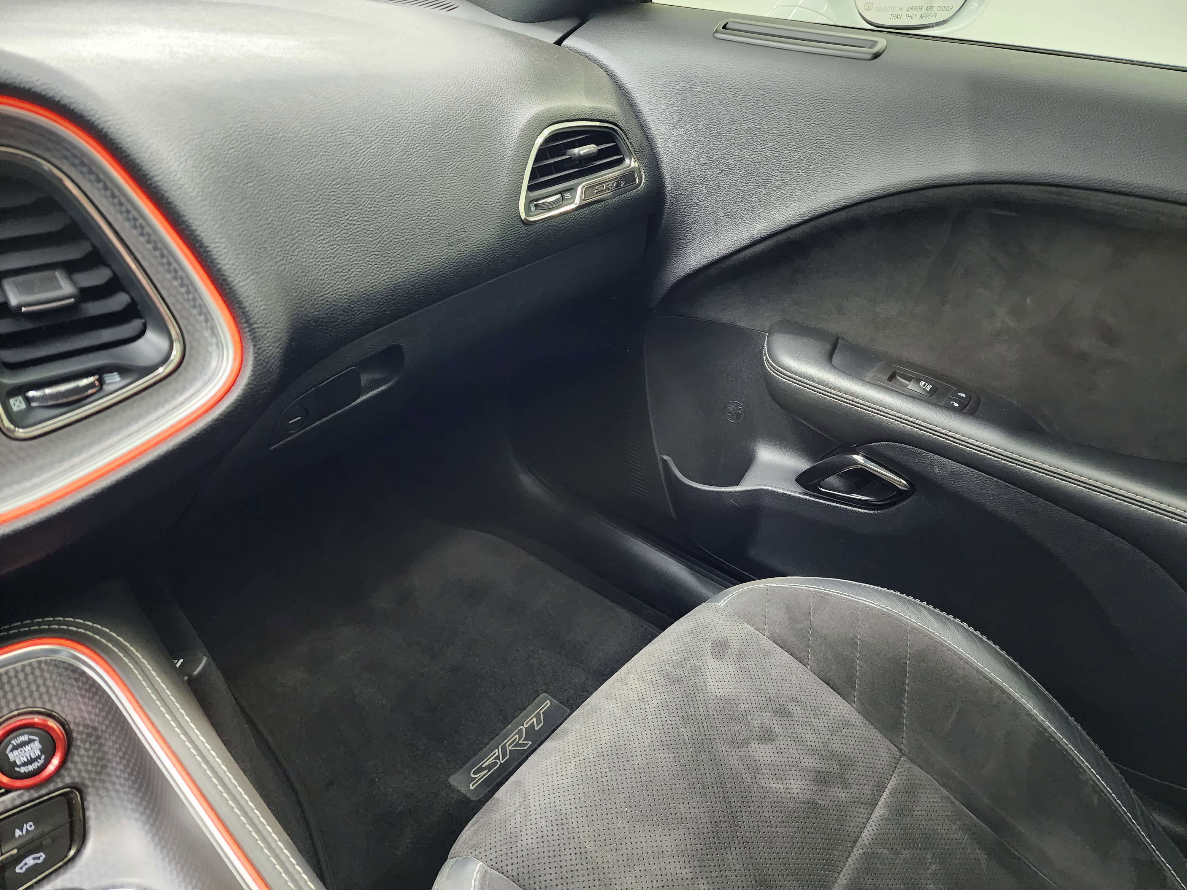 Used 2017 Dodge Challenger SRT Hellcat RWD image 12