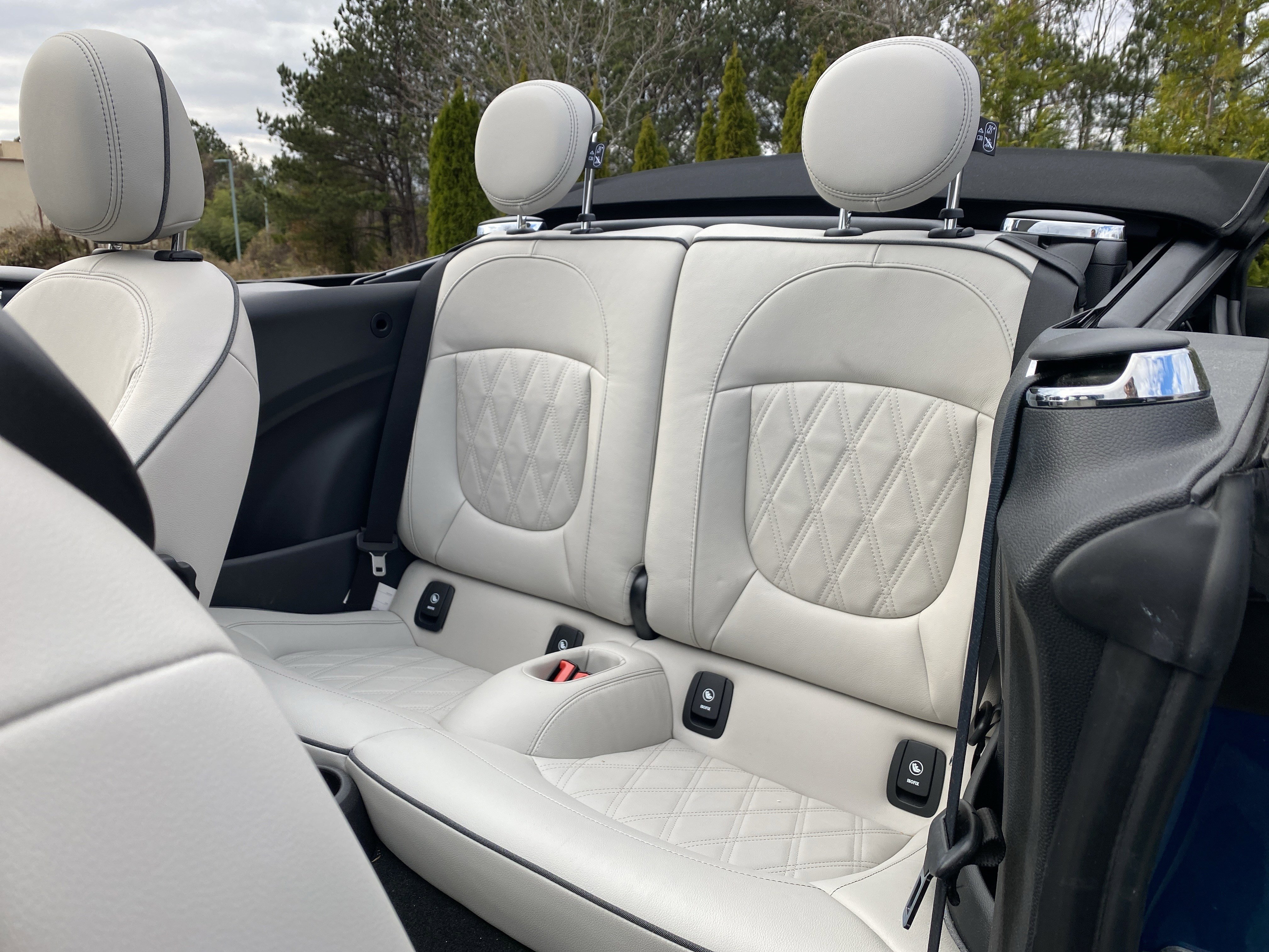 Used 2022 MINI Cooper Convertible image 8