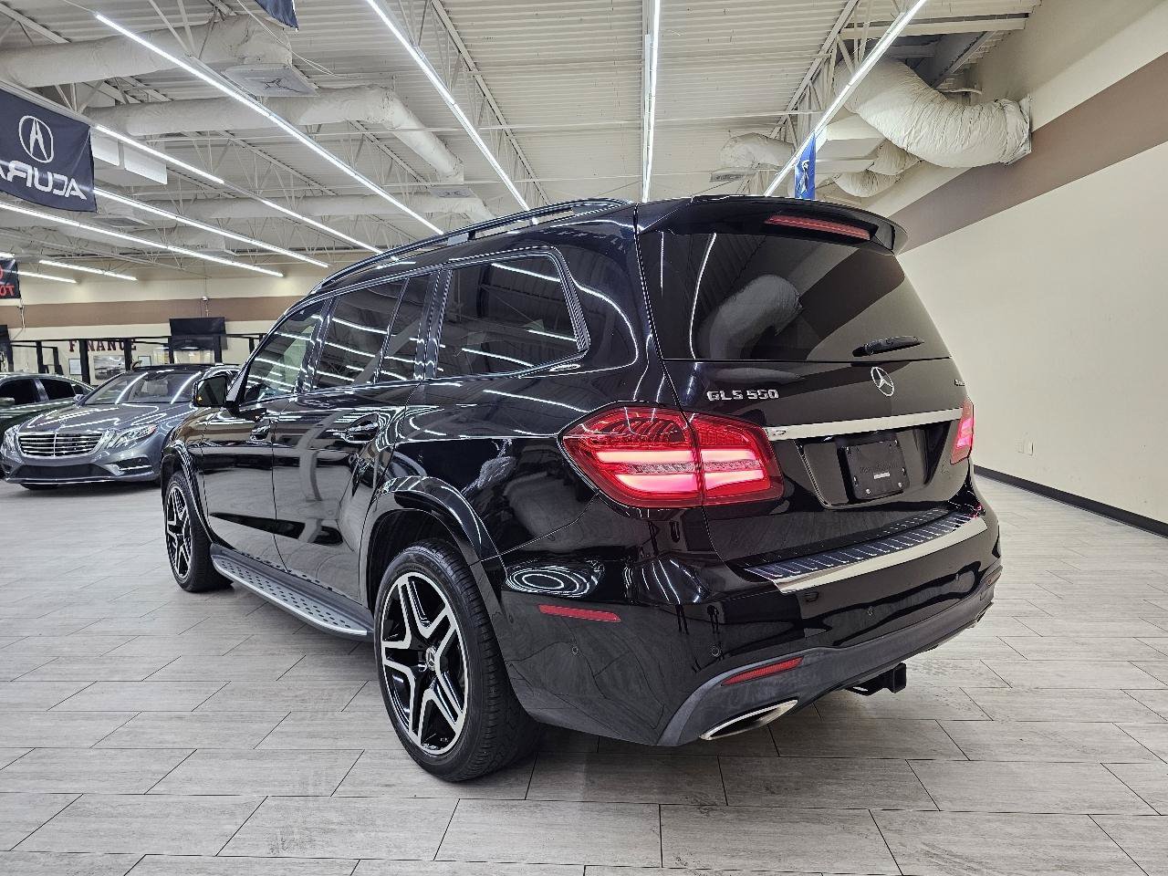 Used 2018 Mercedes-Benz GLS 550 4MATIC image 8