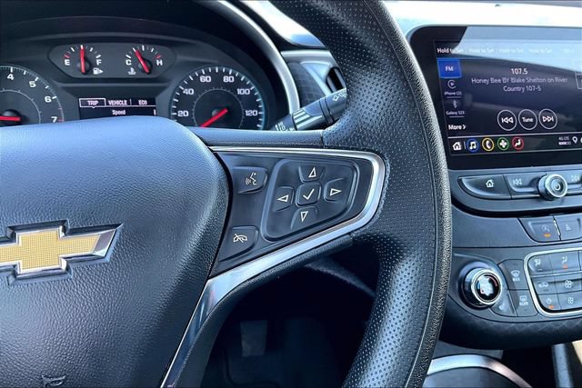 Used 2024 Chevrolet Malibu LT FWD image 12
