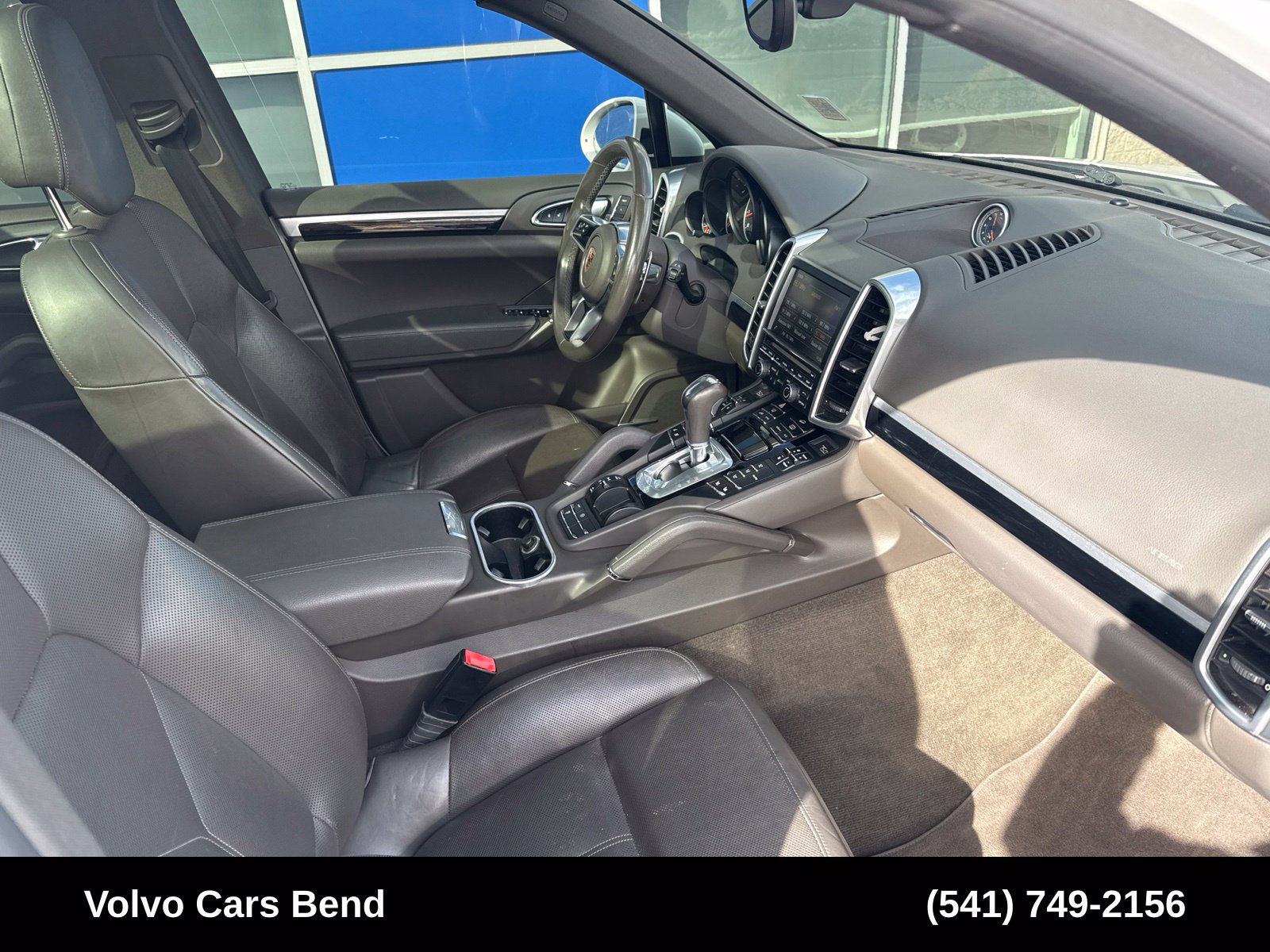 Used 2016 Porsche Cayenne AWD/4WD image 26