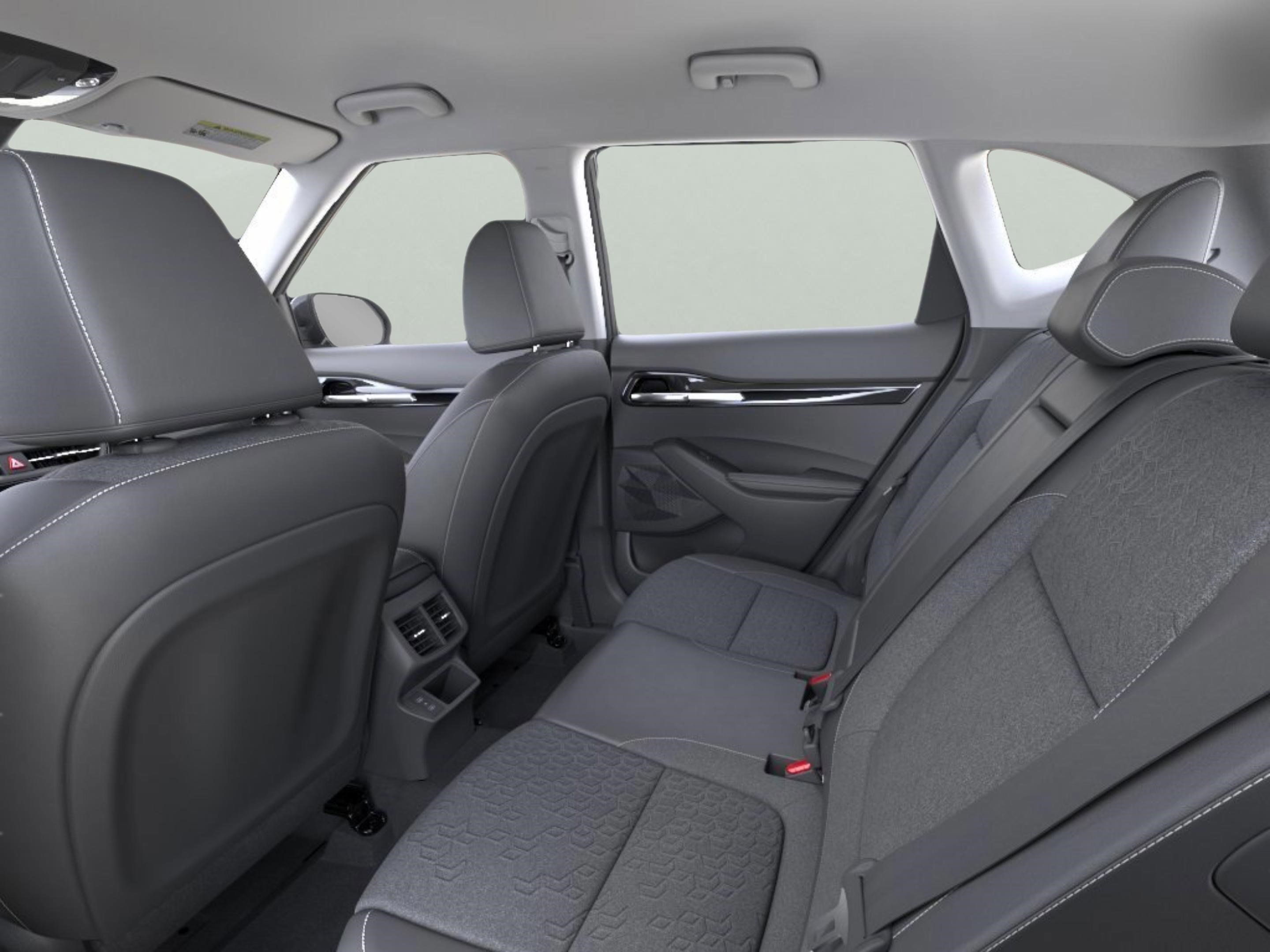 New 2026 Kia Seltos S FWD image 18