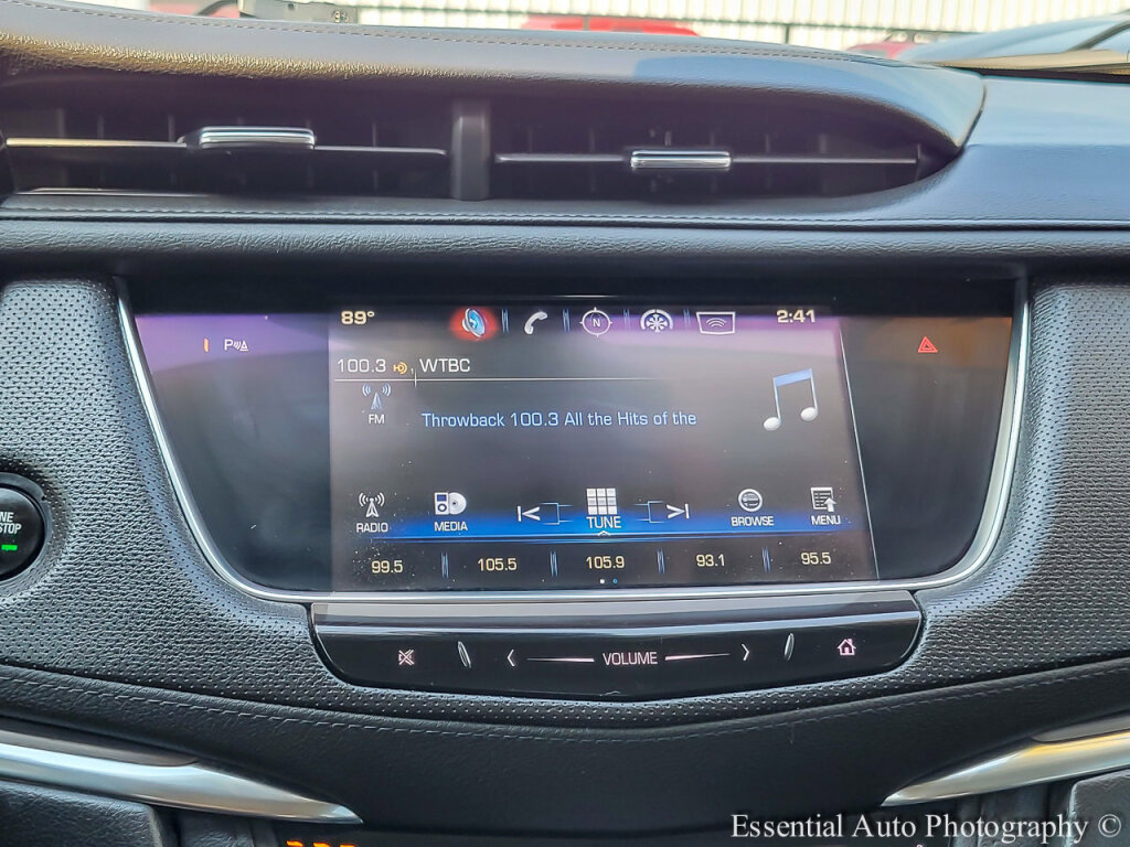 Used 2017 Cadillac XT5 Premium Luxury image 22