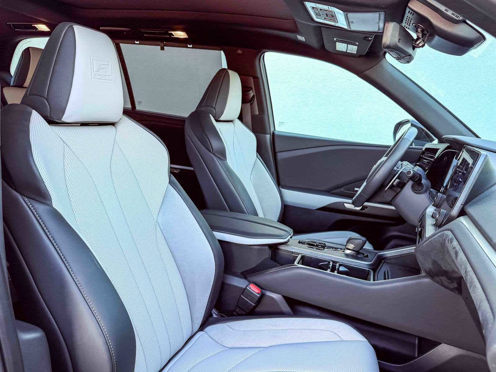 New 2026 Lexus TX 500h AWD image 16