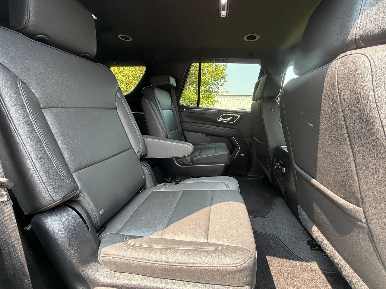Used 2022 Chevrolet Tahoe LT AWD/4WD image 19