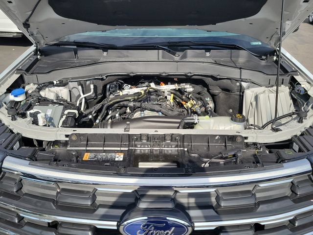 Used 2026 Ford Explorer Active RWD image 25
