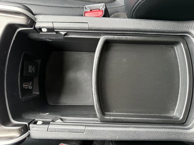 Used 2018 Honda Accord Touring image 30