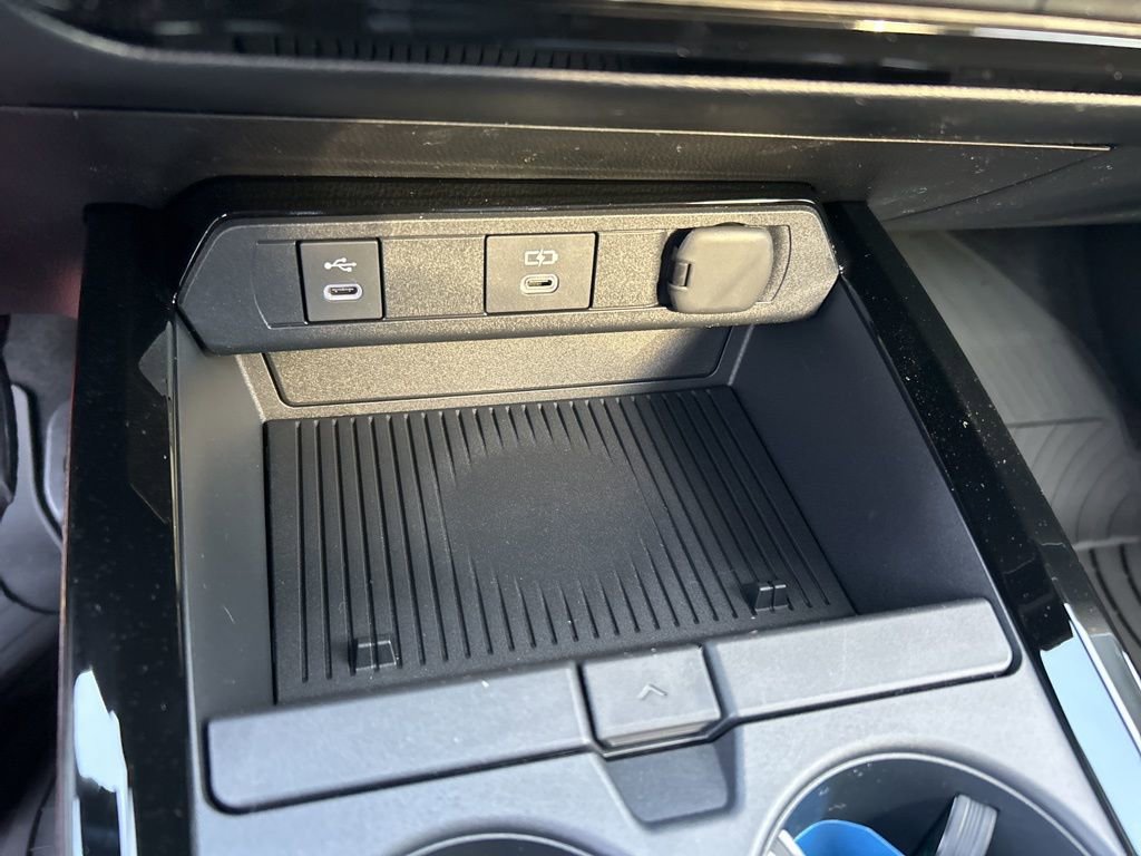 New 2026 Toyota Prius LE image 6