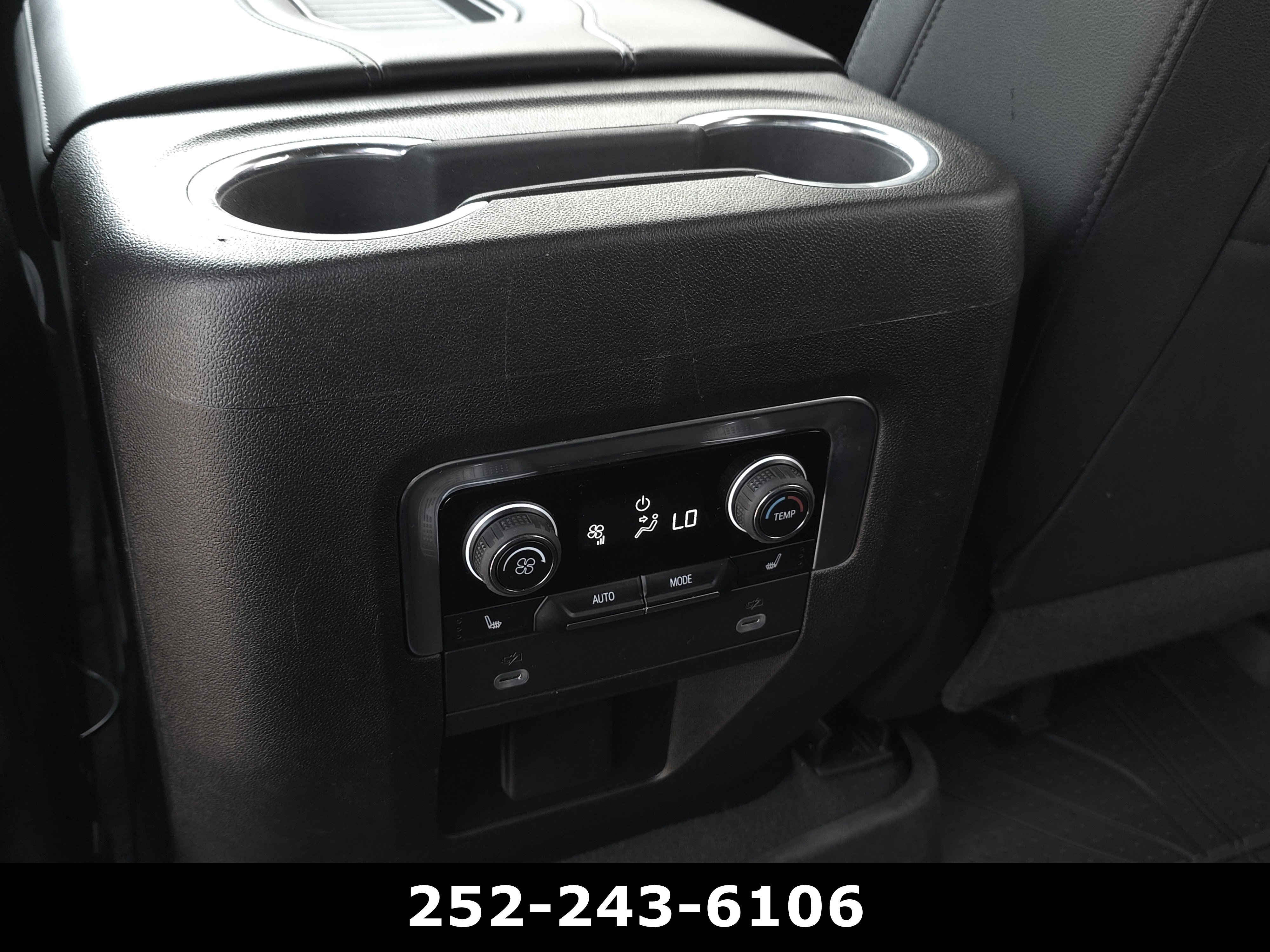 Used 2023 Chevrolet Tahoe LT w/ LT Signature Package RWD image 33
