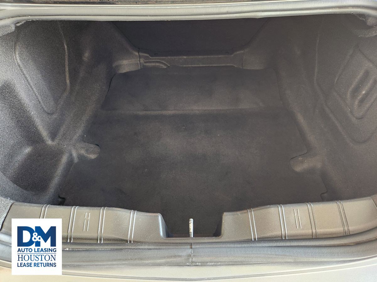 Used 2020 Chevrolet Camaro LT image 40