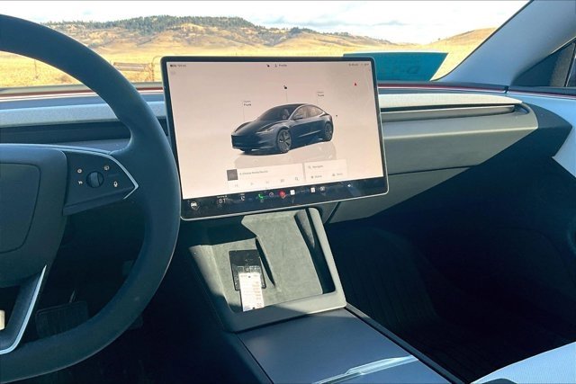 Used 2025 Tesla Model 3 Long Range image 9