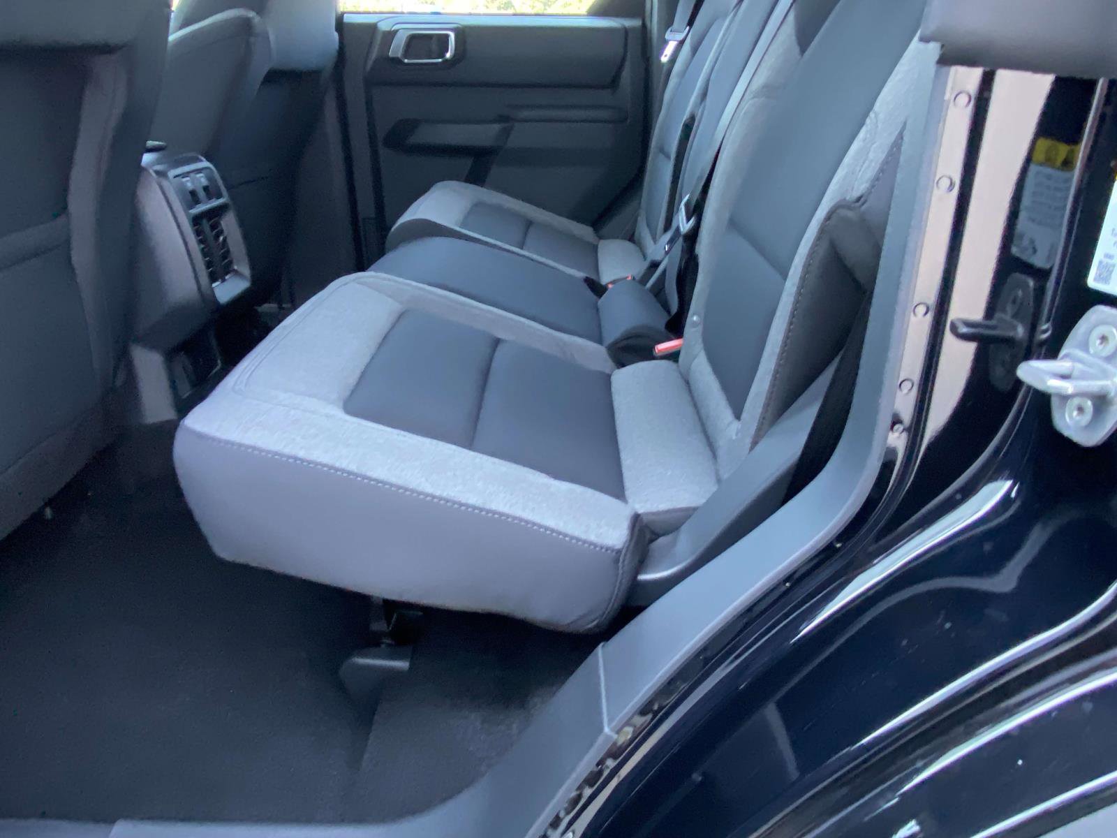 New 2025 Ford Bronco Base 4 Door 4x4 4WD image 10