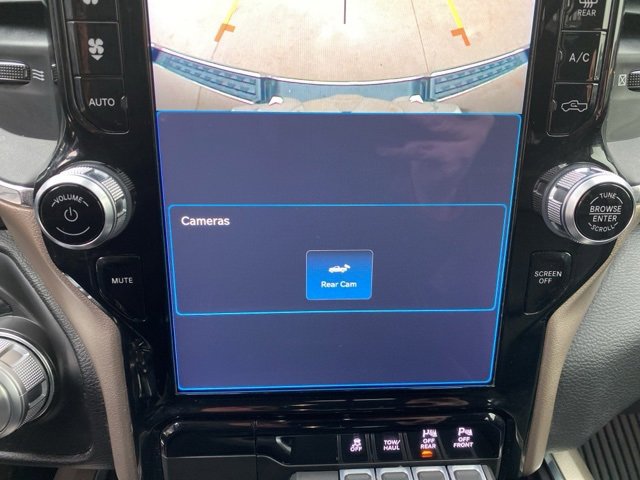 Used 2022 RAM 1500 Laramie image 25