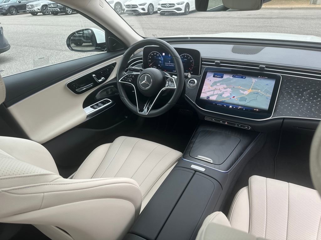Used 2024 Mercedes-Benz E 350 4MATIC Sedan image 34