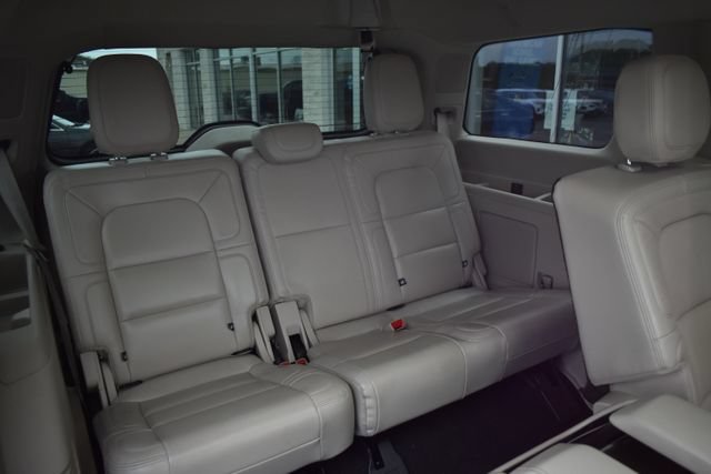 Used 2020 Lincoln Navigator Reserve w/ Luxury Package AWD/4WD image 52