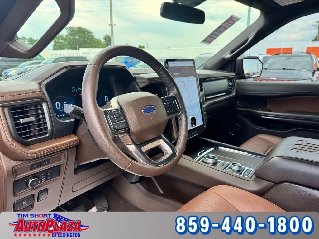 Used 2022 Ford Expedition King Ranch AWD/4WD image 3