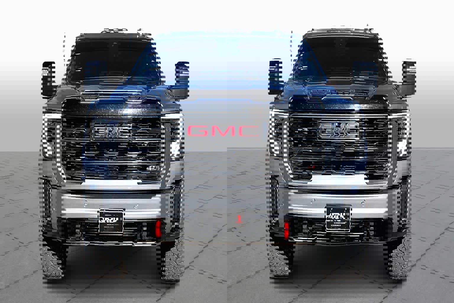 Used 2024 GMC Sierra 2500 AT4 w/ AT4 Premium Plus Package image 3