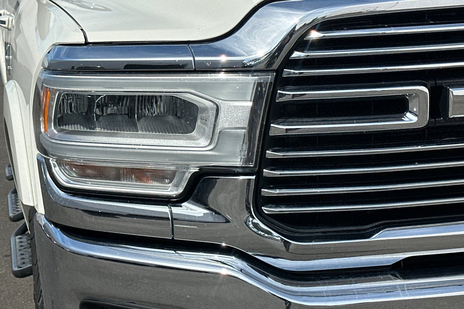 Used 2019 RAM 2500 Laramie AWD/4WD image 44