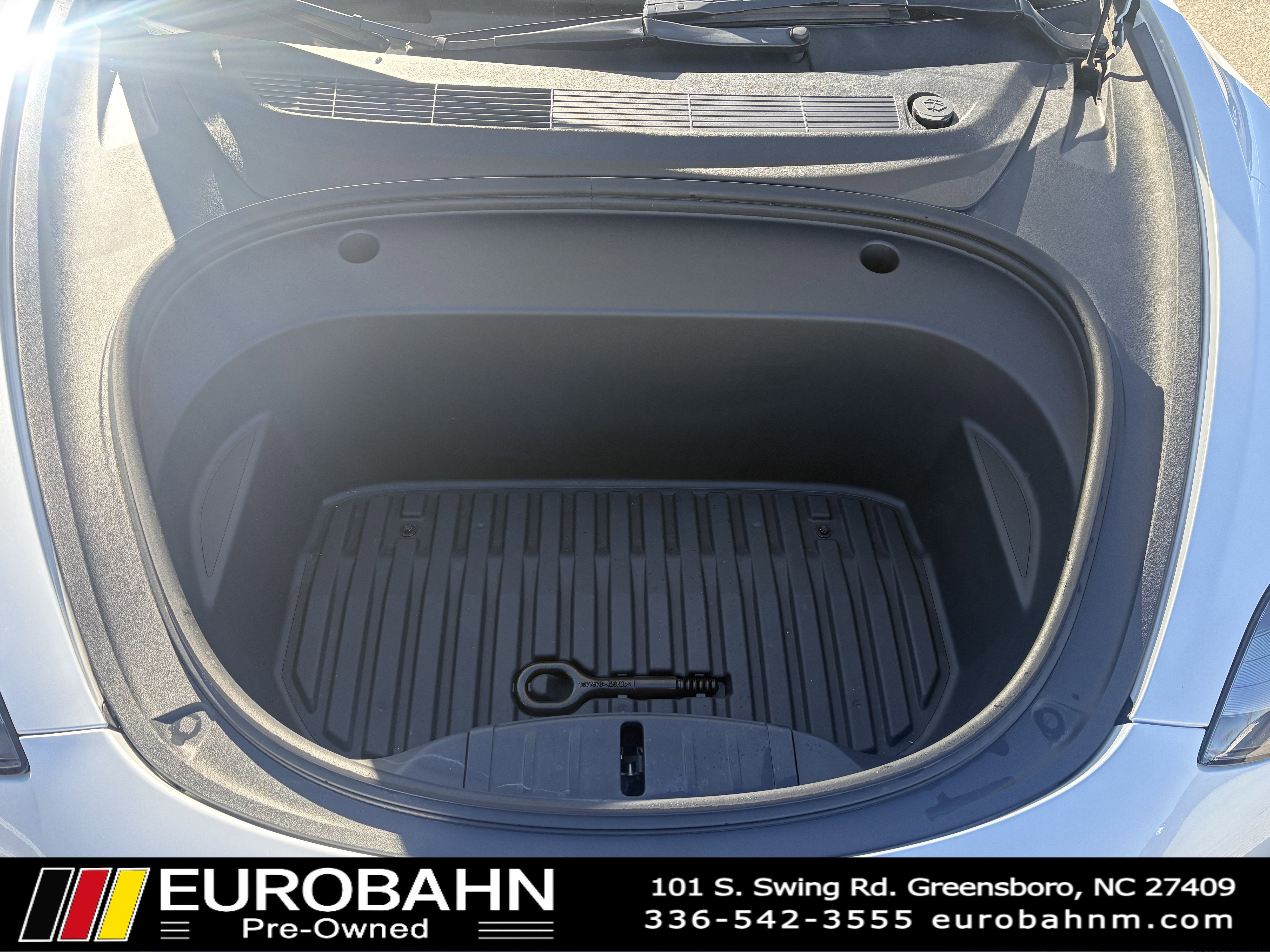 Used 2023 Tesla Model 3 Standard Range image 36