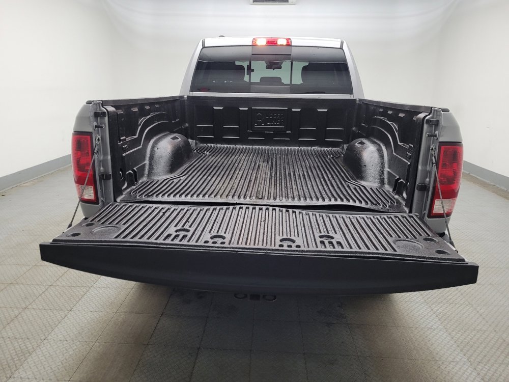 Used 2019 RAM 1500 Classic SLT RWD image 29