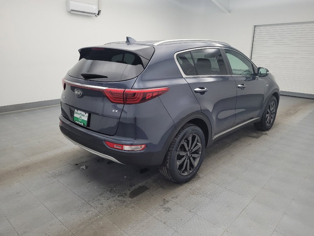 Used 2018 Kia Sportage EX w/ EX Sport Appearance Package image 9