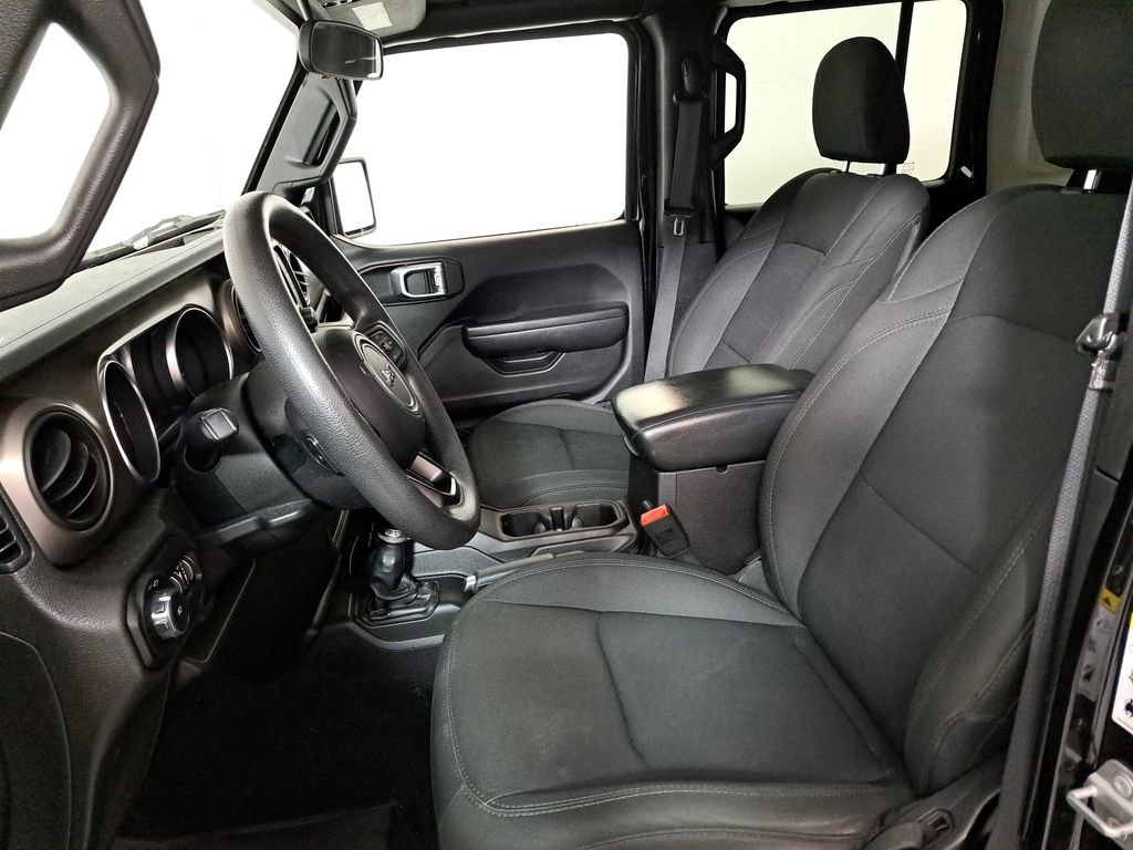 Used 2018 Jeep Wrangler Unlimited Sport image 11