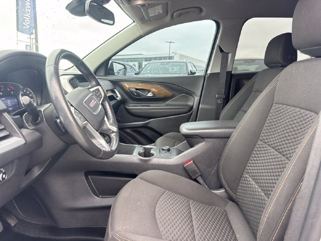 Used 2020 GMC Terrain SLE FWD image 13
