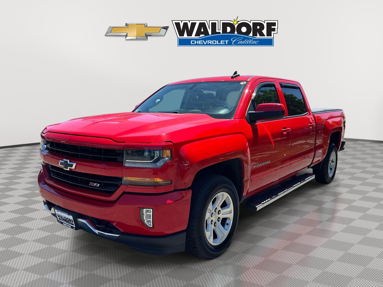 Used 2018 Chevrolet Silverado 1500 LT w/ All Star Edition AWD/4WD image 3