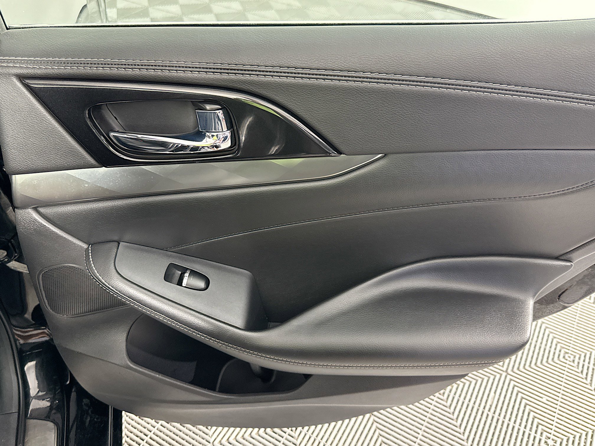 Used 2019 Nissan Maxima 3.5 SV w/ Floor Mat Group image 27