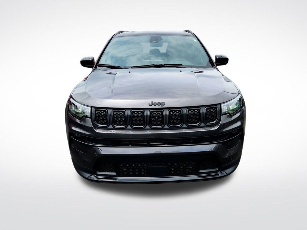 Used 2024 Jeep Compass Latitude w/ Convenience Group video 2