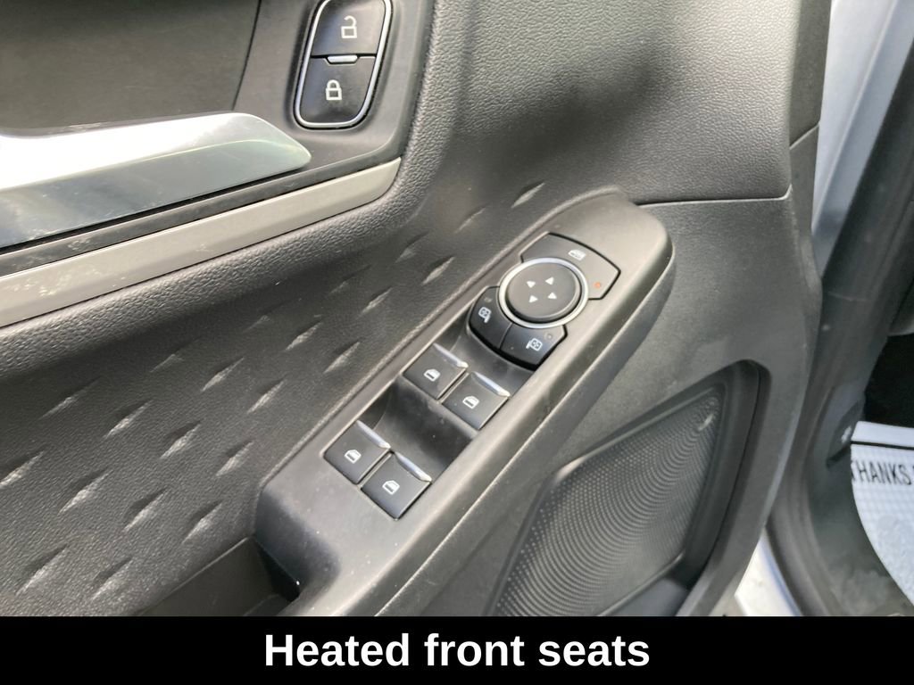 Used 2020 Ford Escape SE image 14